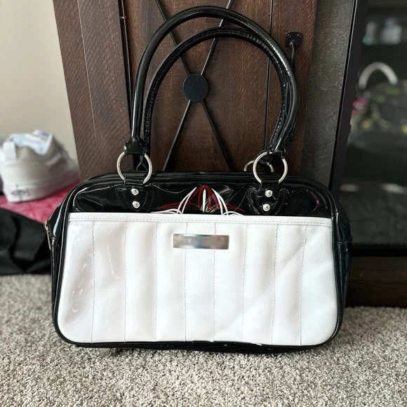 Personalized pinstriped Lux DeVille purse - Picture 4 of 4